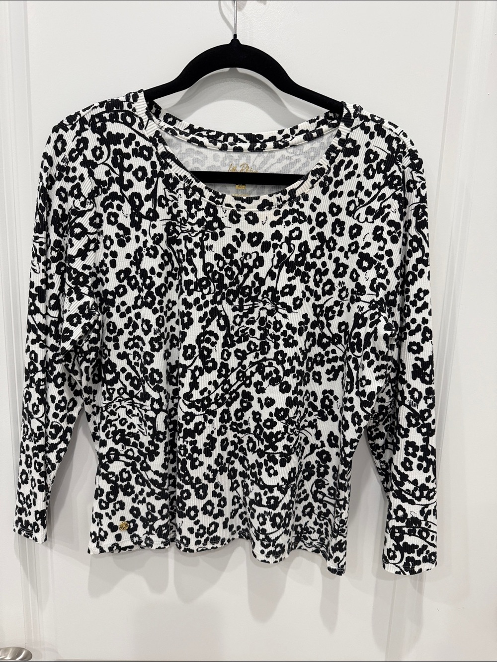 Lilly Pulitzer Black & White Leopard-Print Long Sleeve Top